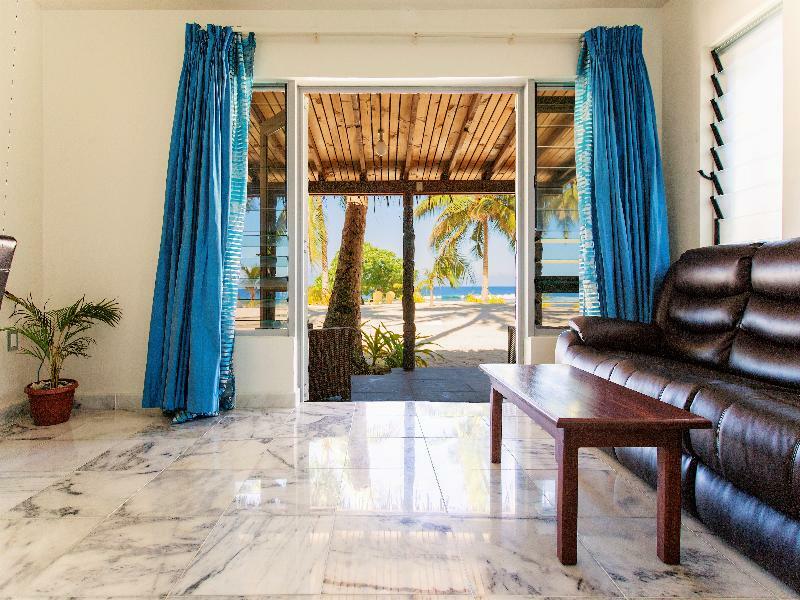 Return To Paradise Resort & Spa Matautu Buitenkant foto